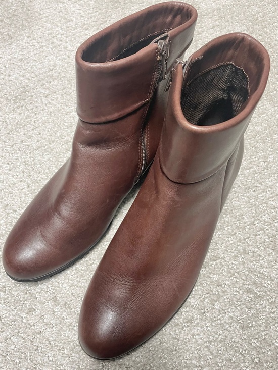 Ecco Shoes - Ecco women’s Dark Brown Leather Ankle Boots with Side Zip